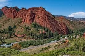 Zheti-Oguz Gorge (Seven Bulls) 3